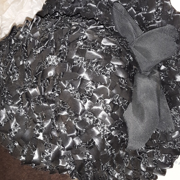 A 1930 dress hat. With the Belk's orginal box. - Picture 4 of 4